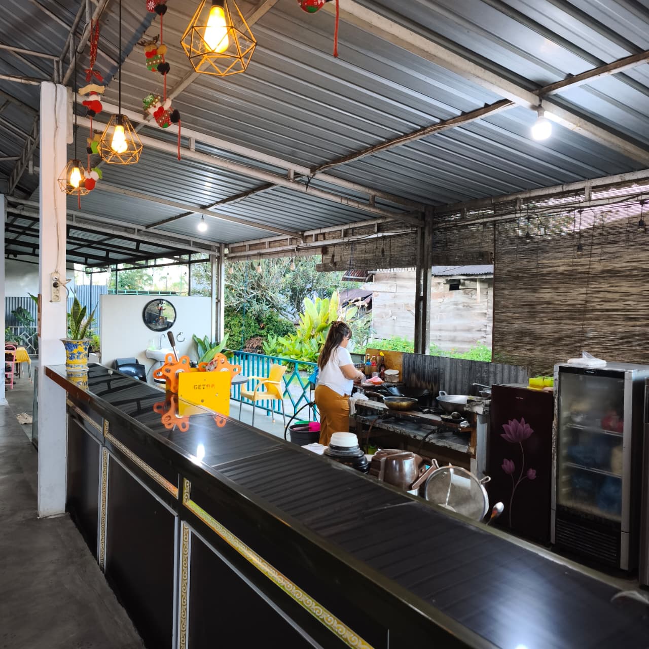 Galeri Pargaulan Resto